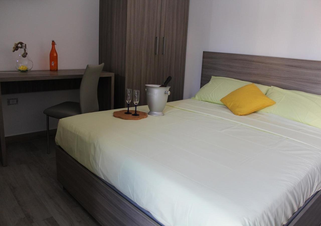 Appartamento Petraroli By Salentolimit Porto Cesareo Exteriör bild